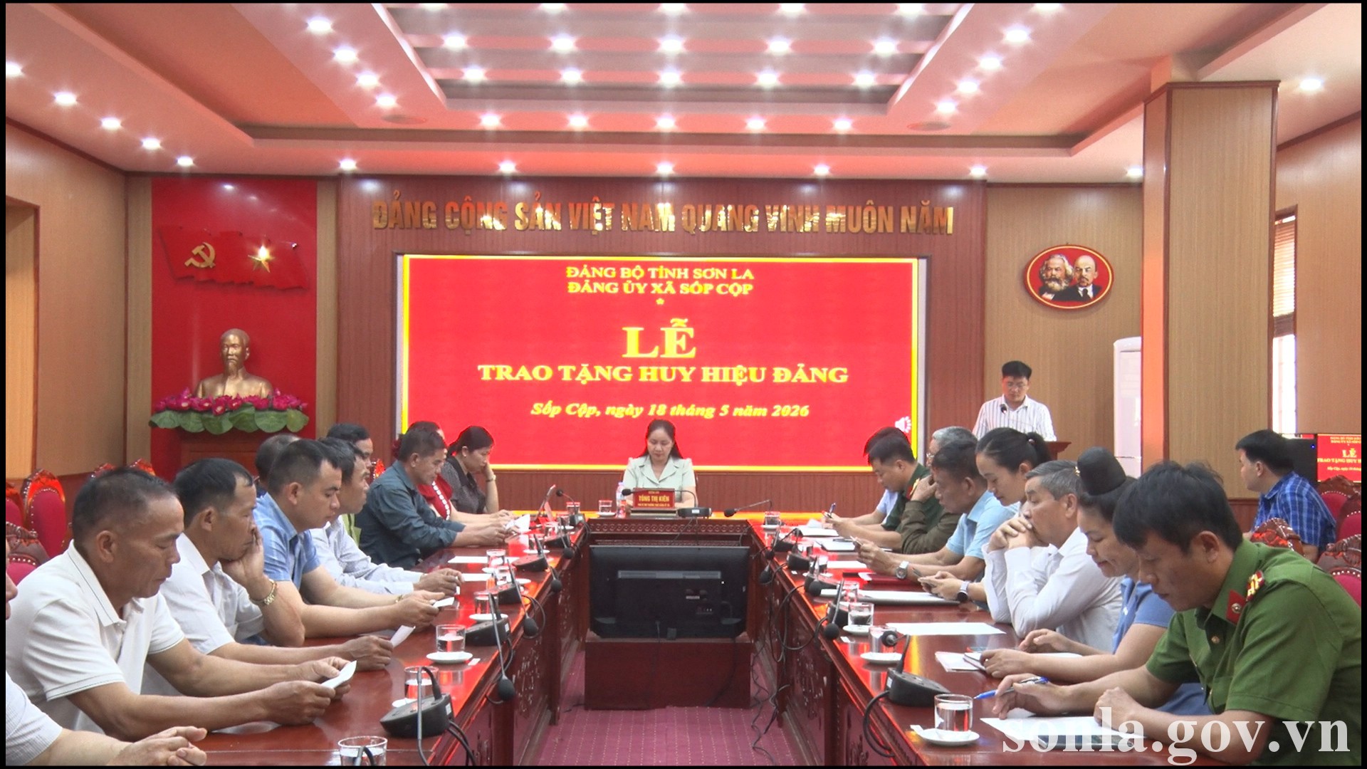anh tin bai
