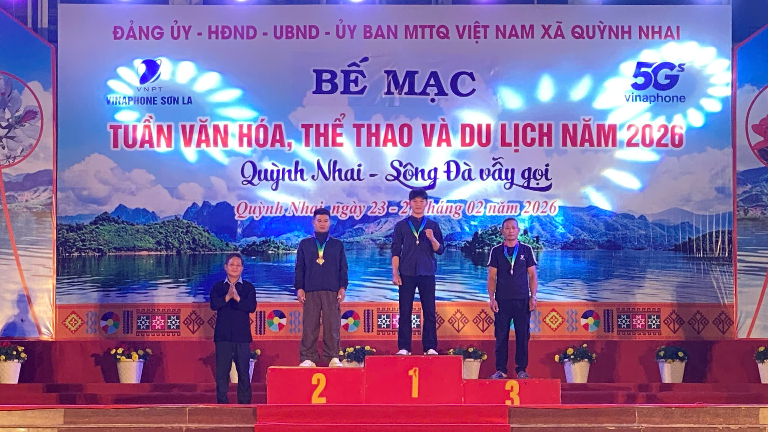 anh tin bai