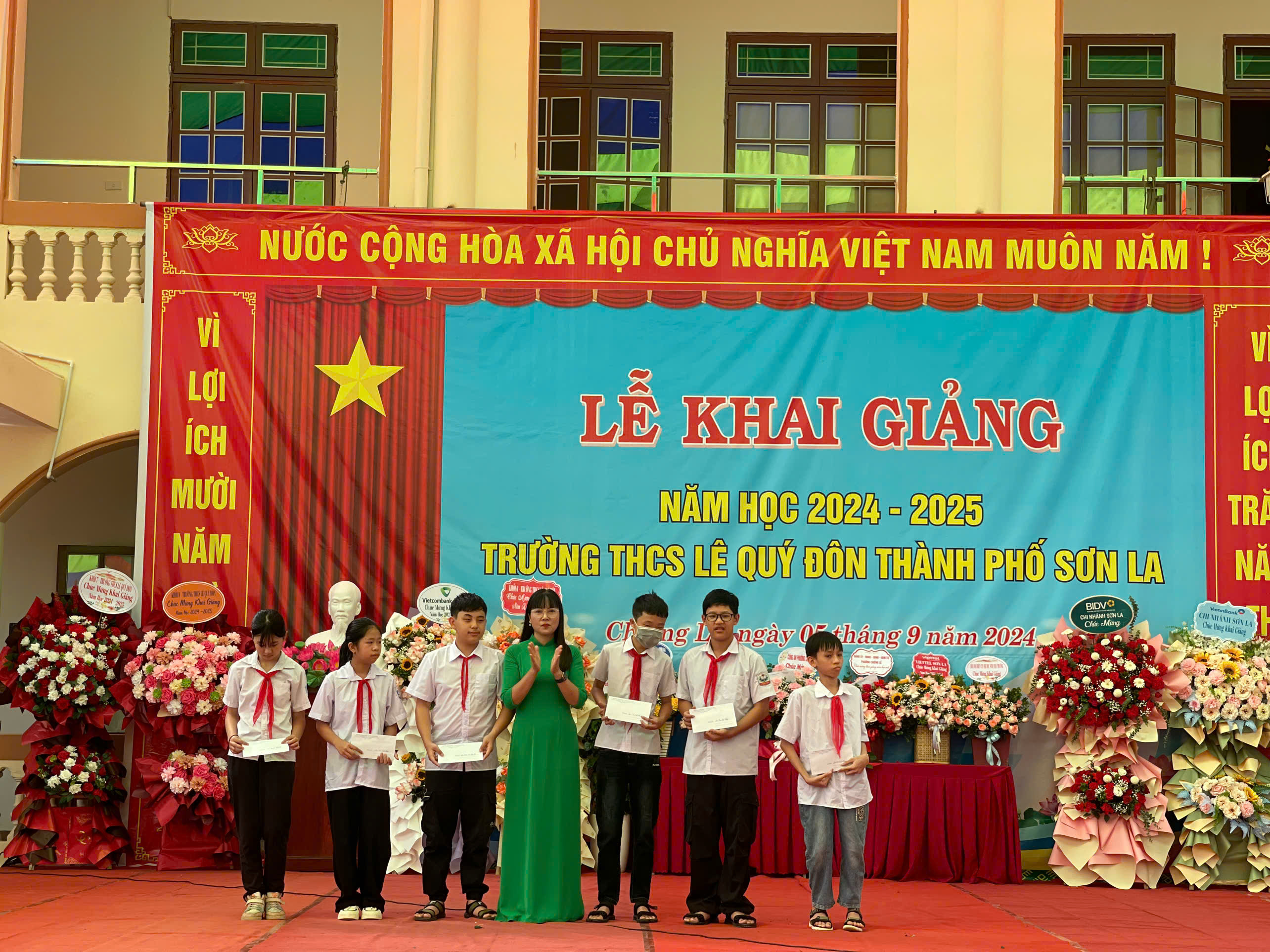 anh tin bai