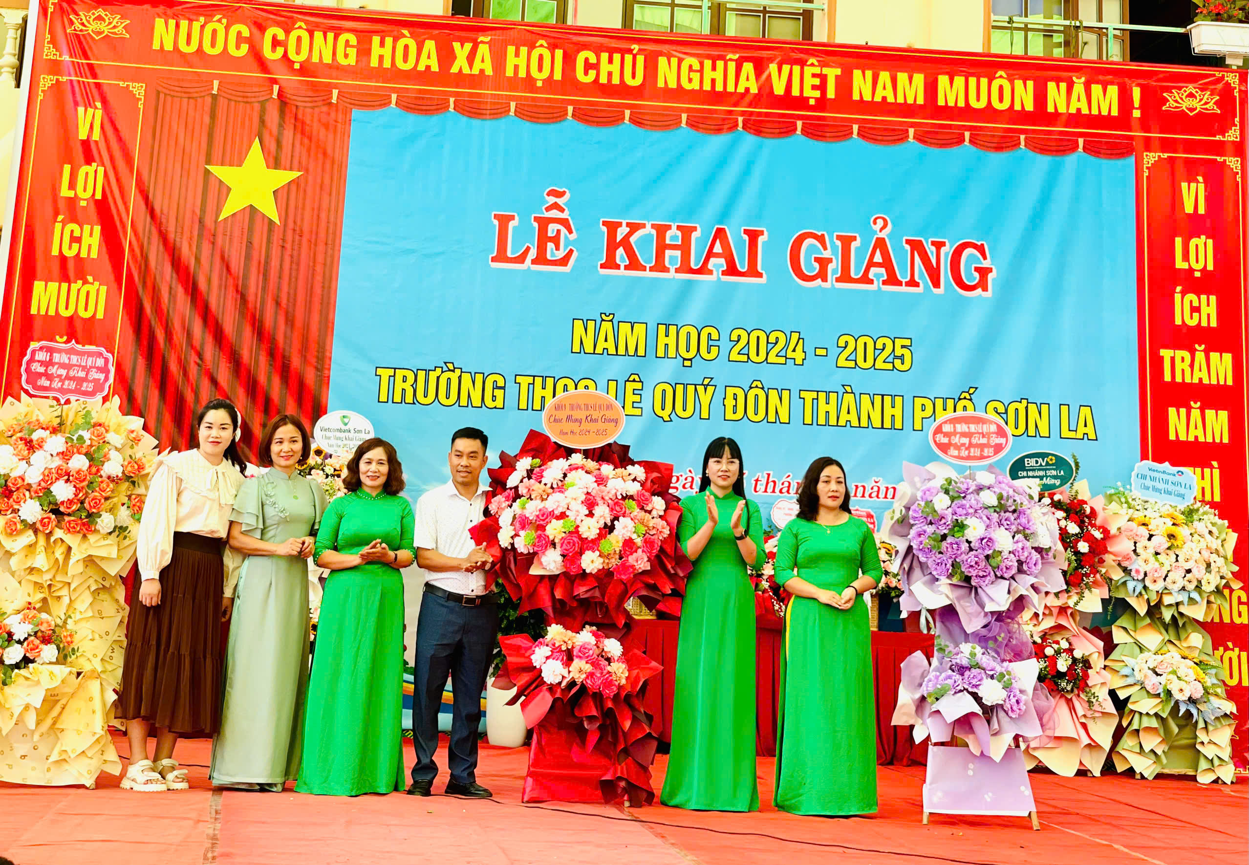 anh tin bai