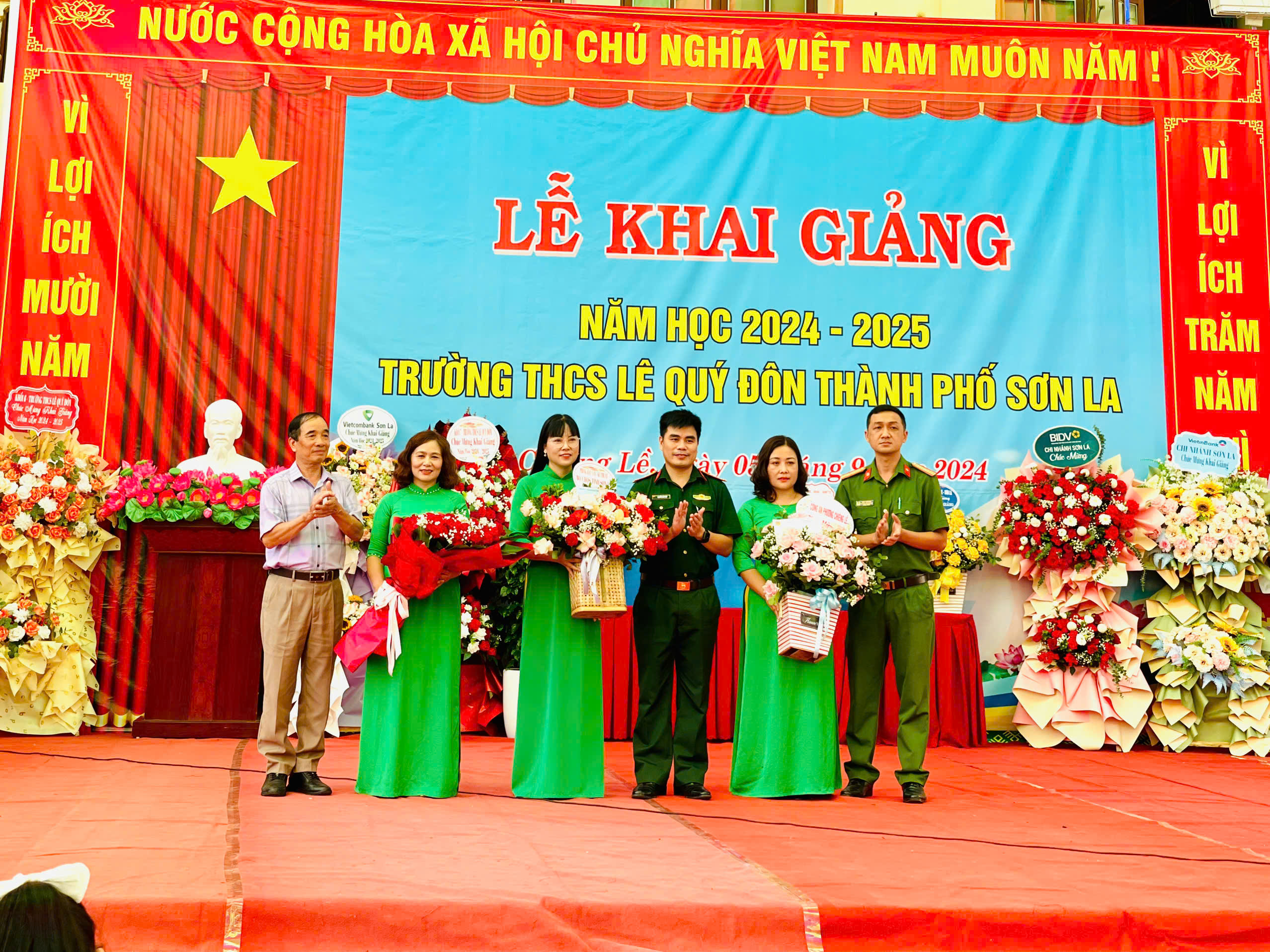 anh tin bai
