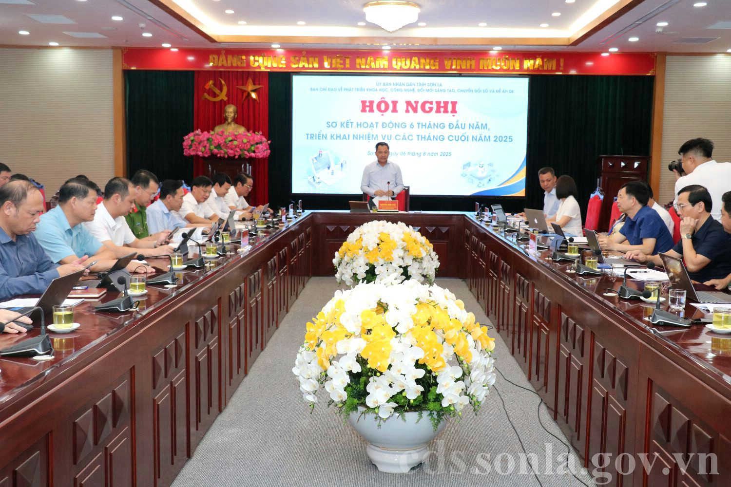 Ban Chỉ đạo về phát triển khoa học, công nghệ, đổi mới sáng tạo, chuyển đổi số và Đề án 06 sơ kết 6 tháng đầu năm
