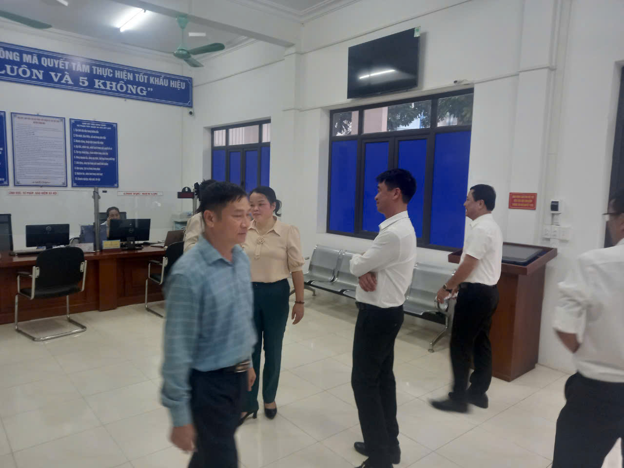 anh tin bai