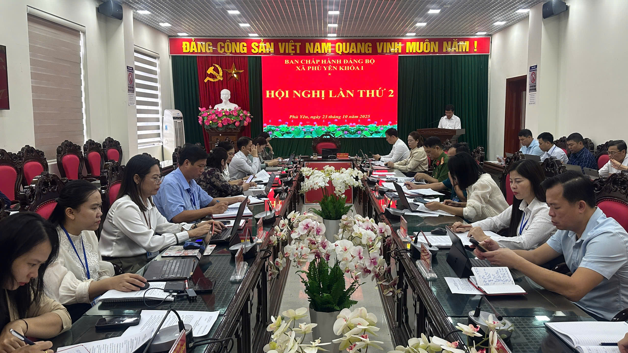anh tin bai