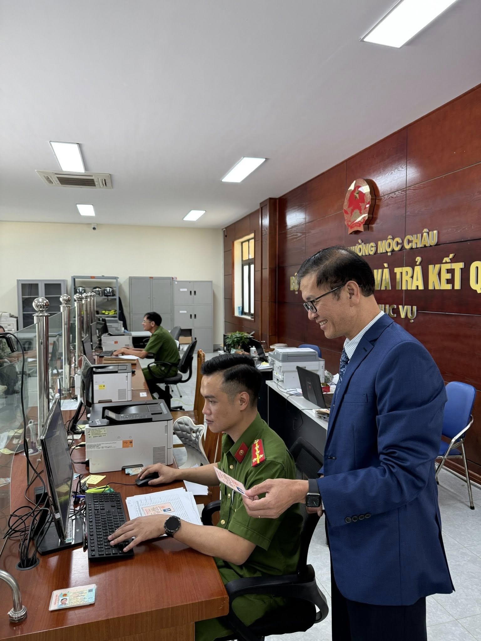 anh tin bai