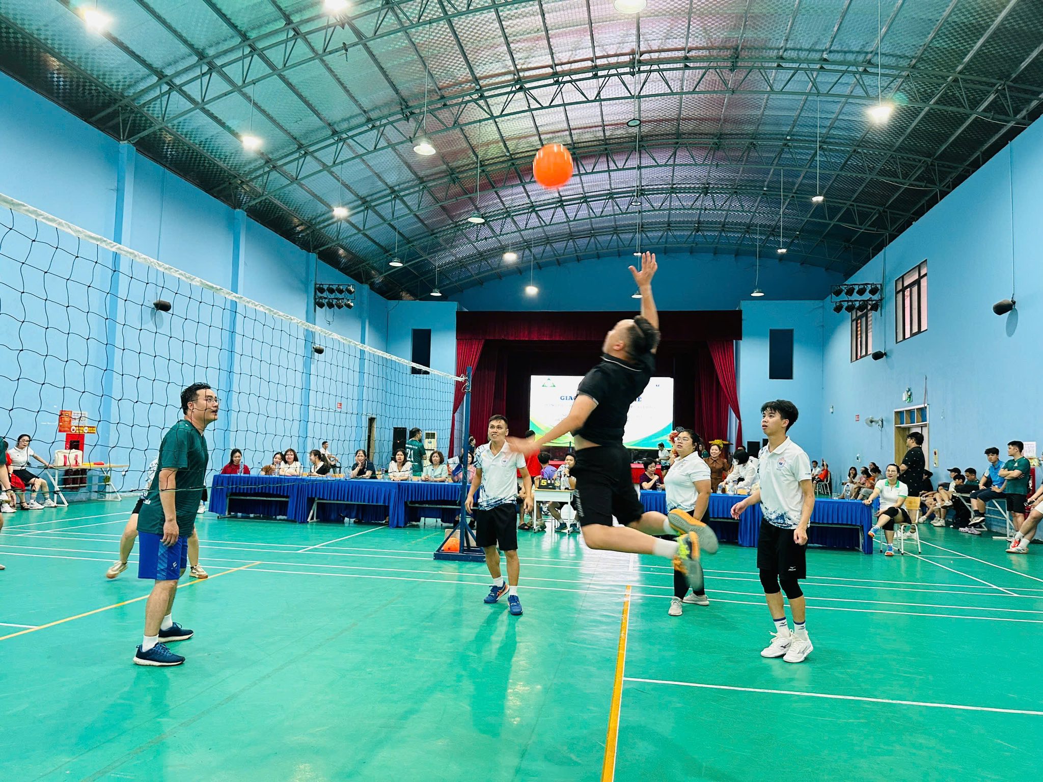 anh tin bai