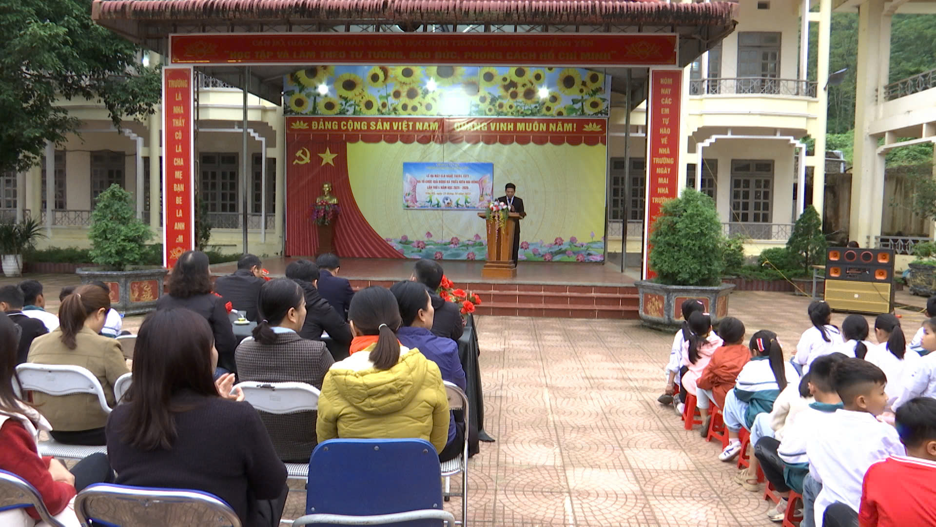 Trường TH&amp;THCS Chiềng Yên ra mắt CLB “Nghệ thuật - TDTT” năm học 2025 - 2026