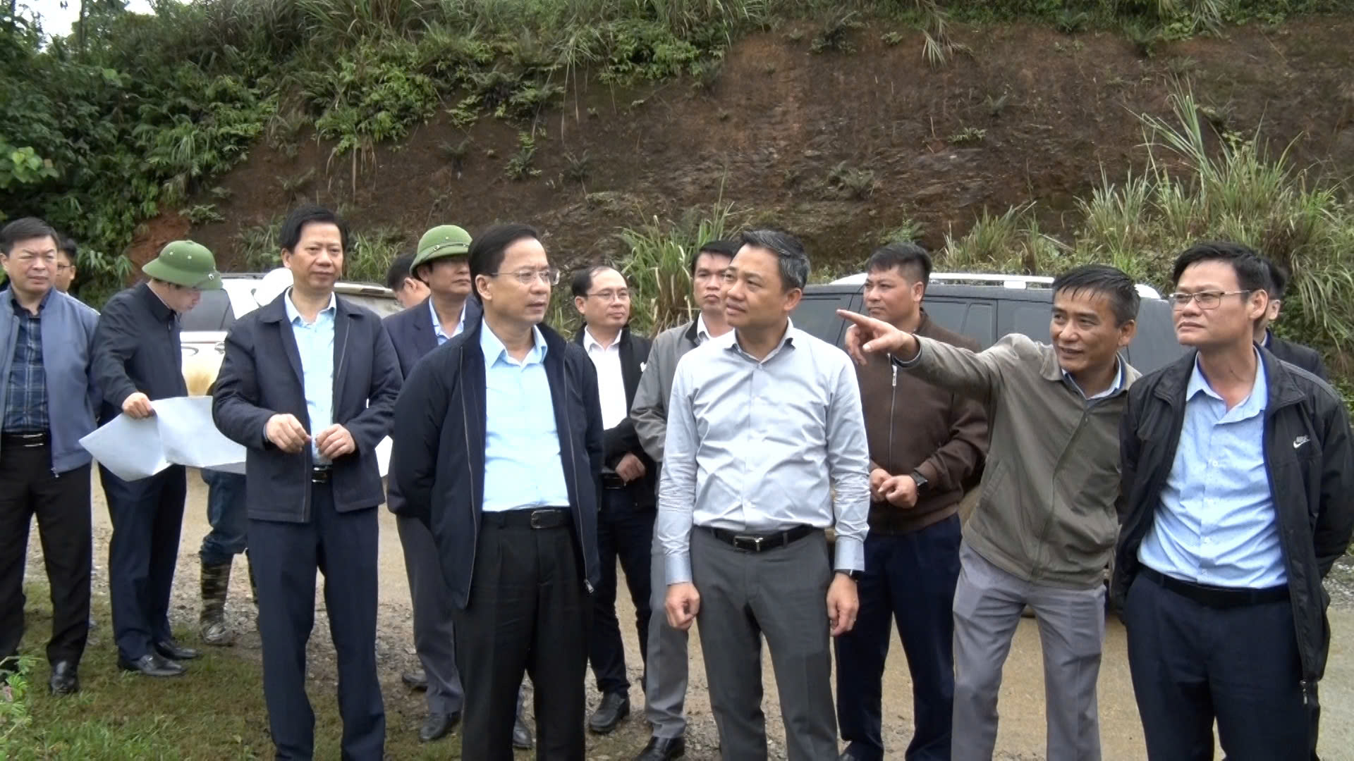 Đ/c Bí thư tỉnh ủy kiểm tra tiến độ dự án Cao tốc Hòa Bình – Mộc Châu