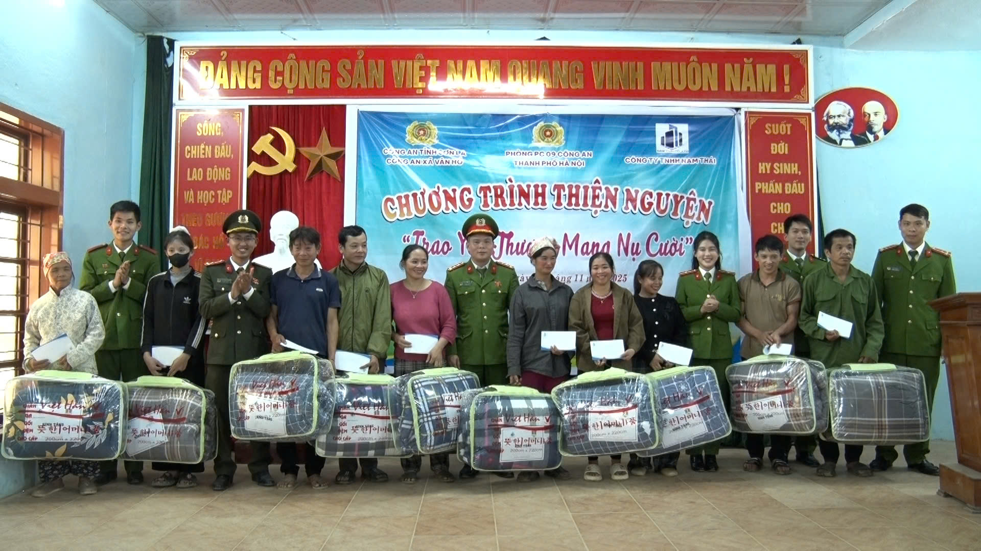 Chương trình thiện nguyện Trao Yêu thương mang nụ cười