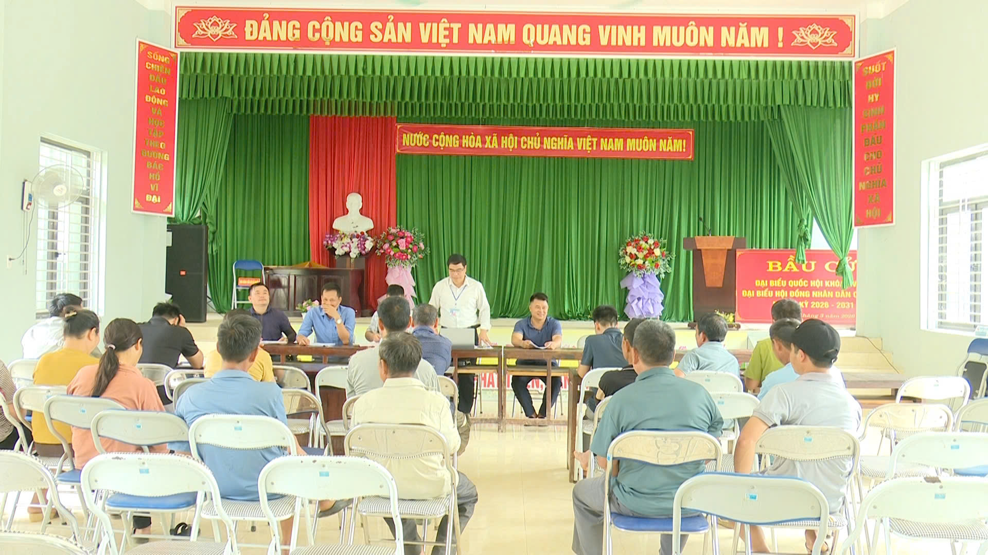 Xã Vân Hồ họp thông qua phương án tạm ứng chi trả cho các hộ dân bị ảnh hưởng bởi dự án cao tốc Hòa Bình – Mộc Châu