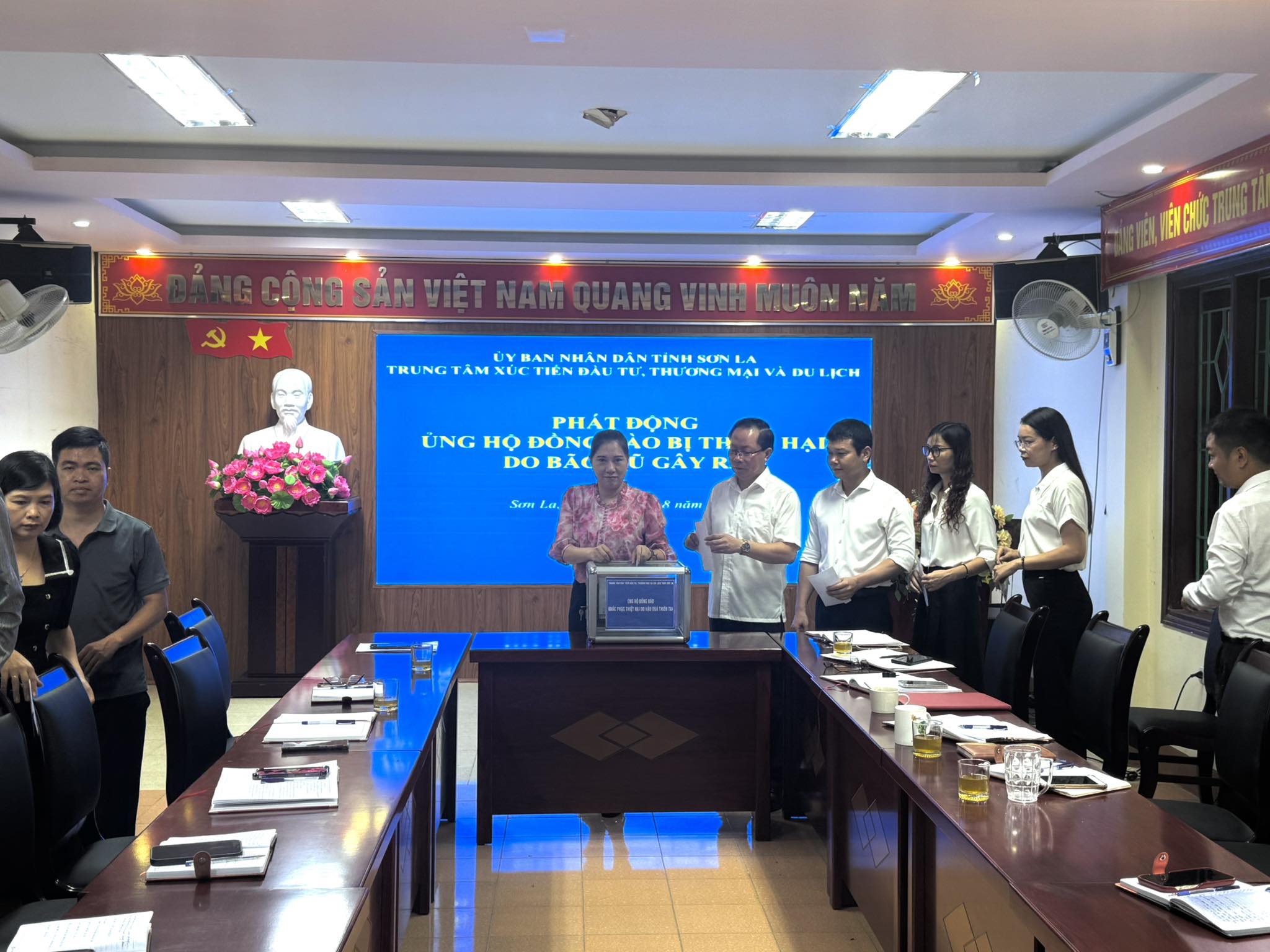 anh tin bai