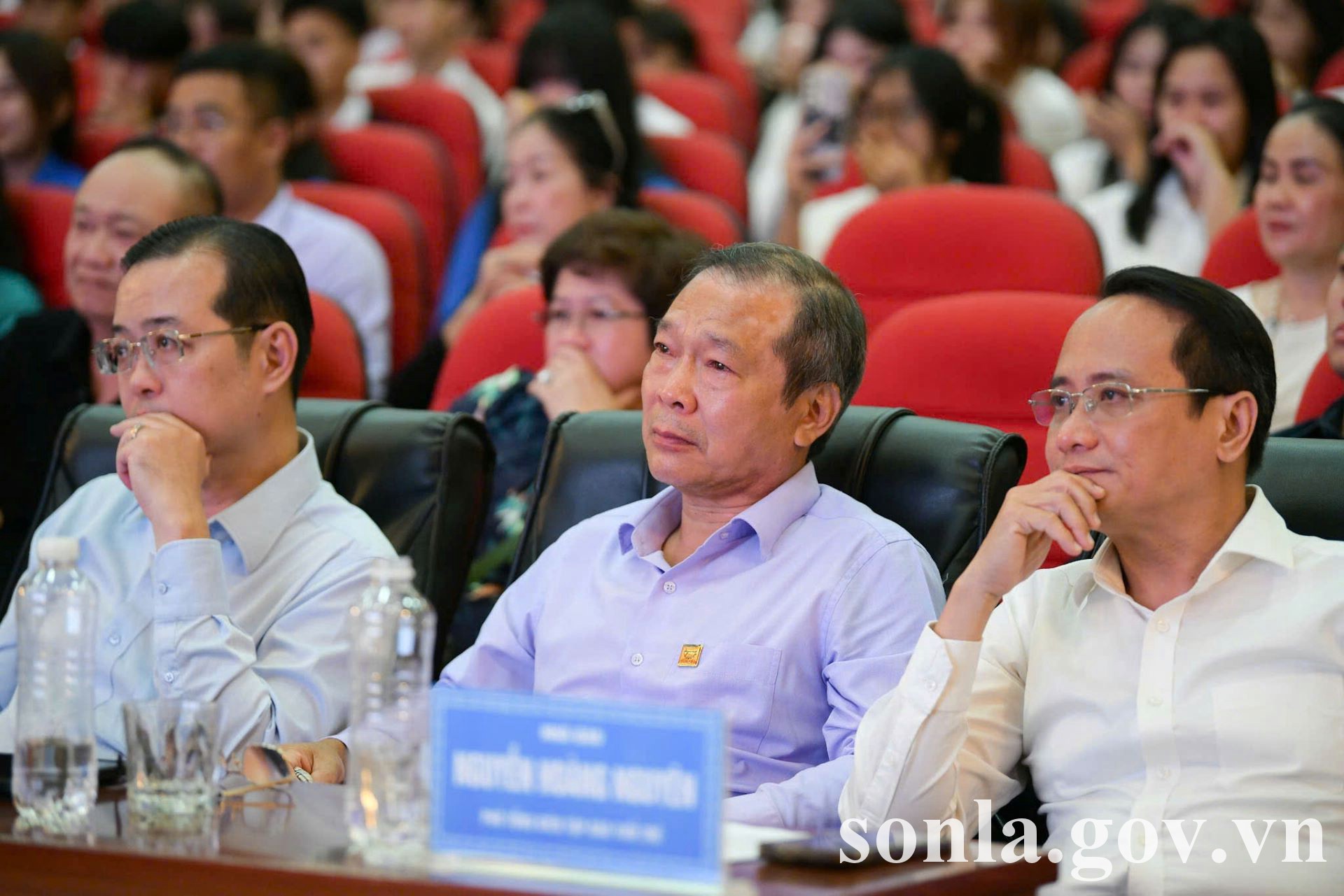 anh tin bai