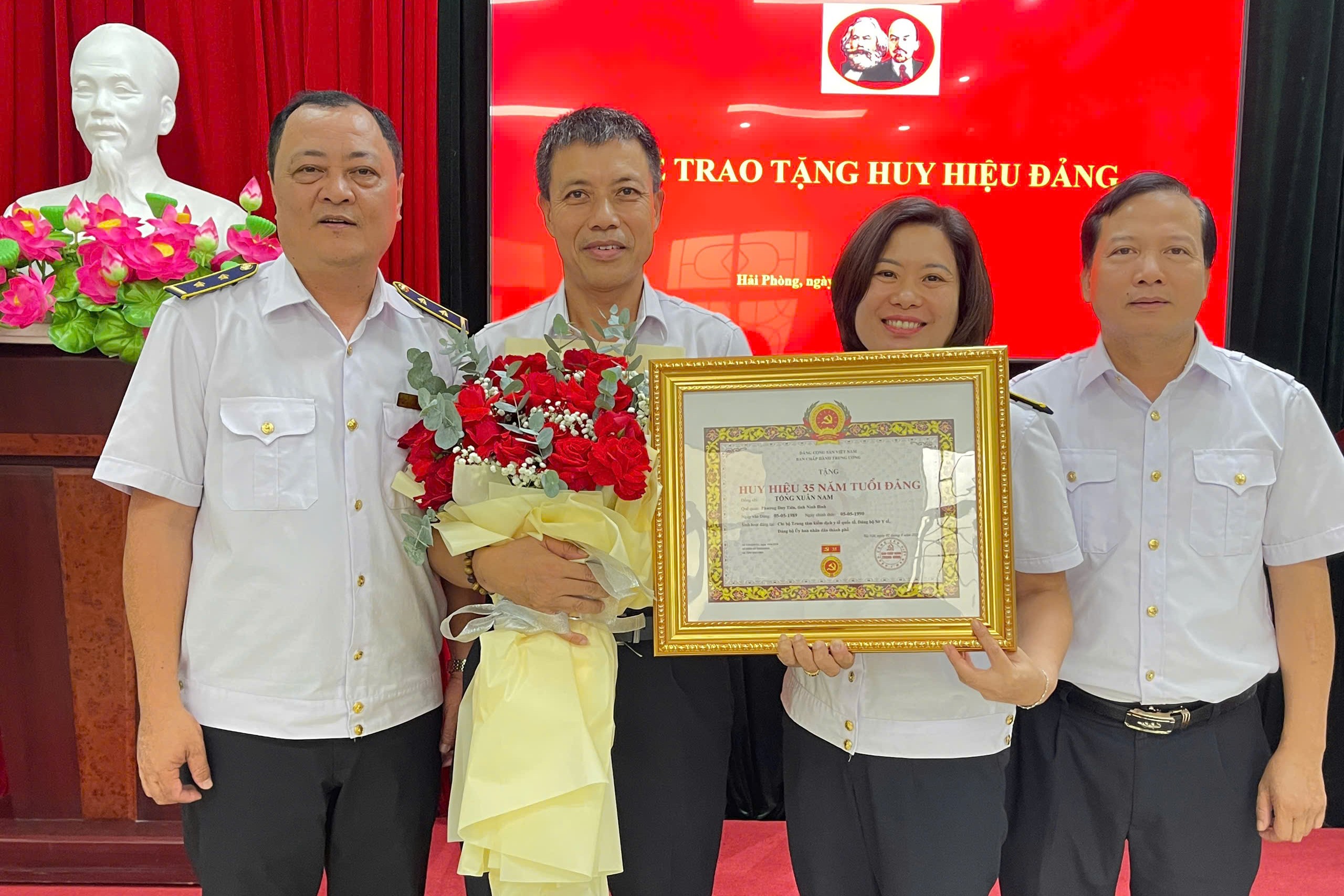 anh tin bai