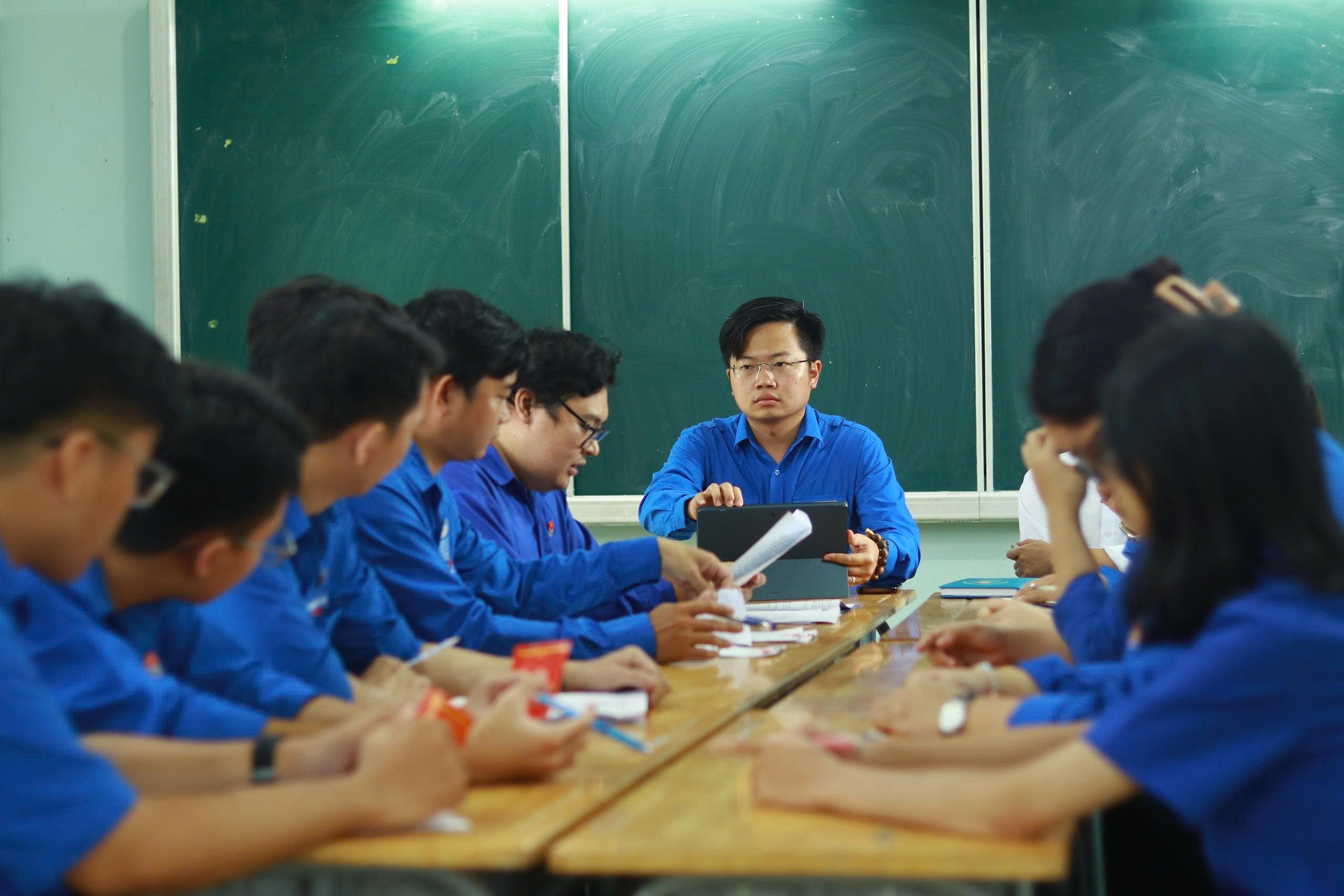 anh tin bai