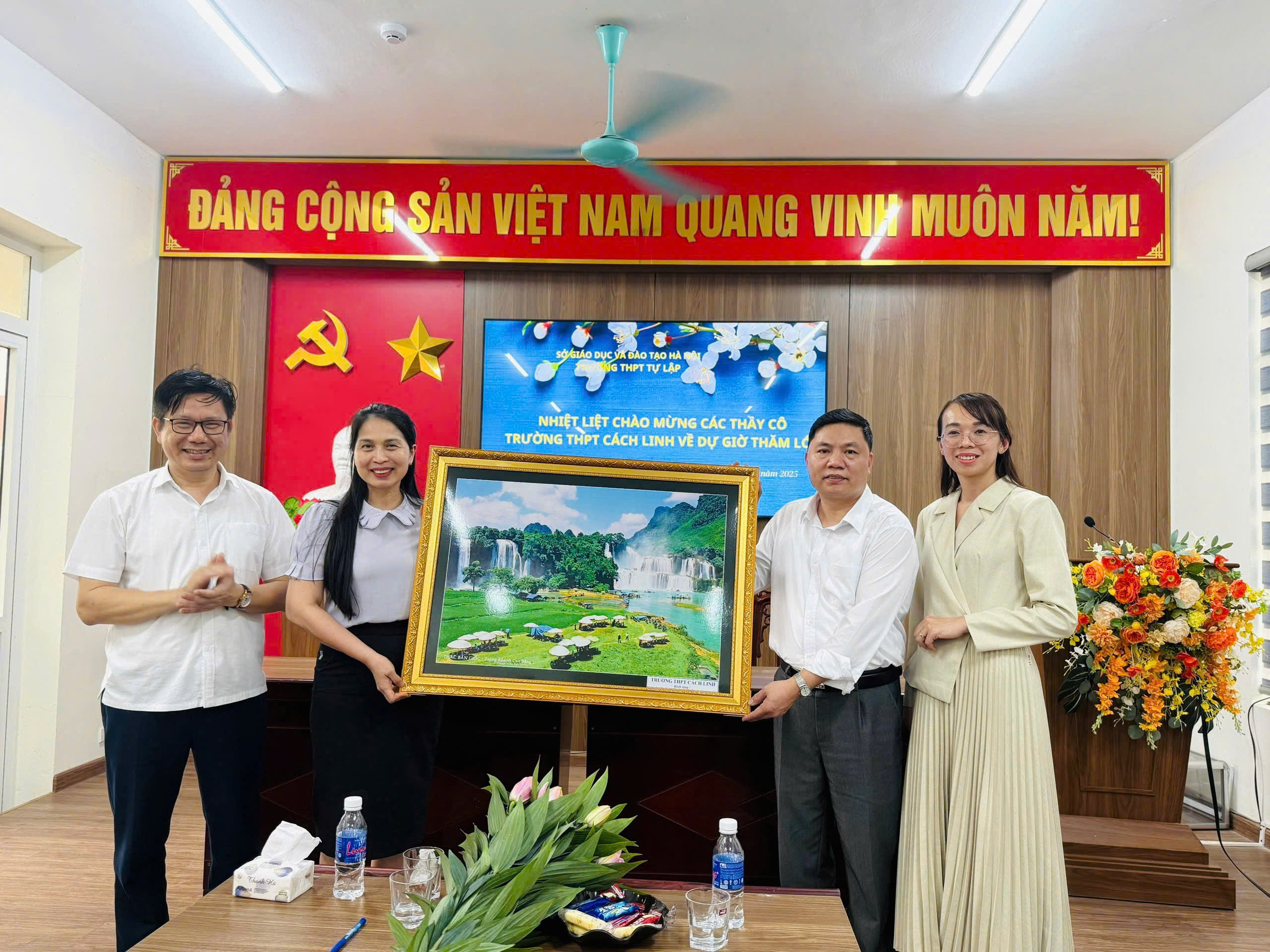 anh tin bai