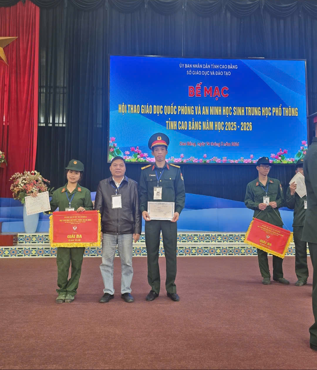 anh tin bai