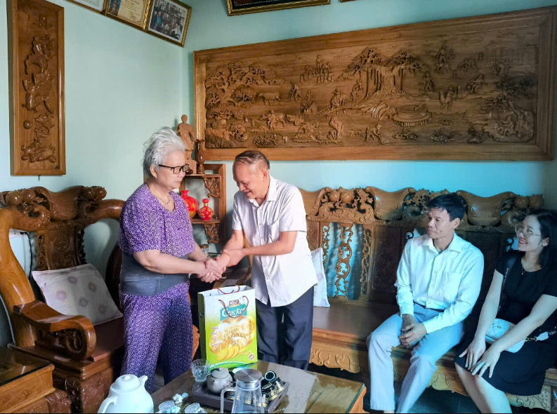 anh tin bai