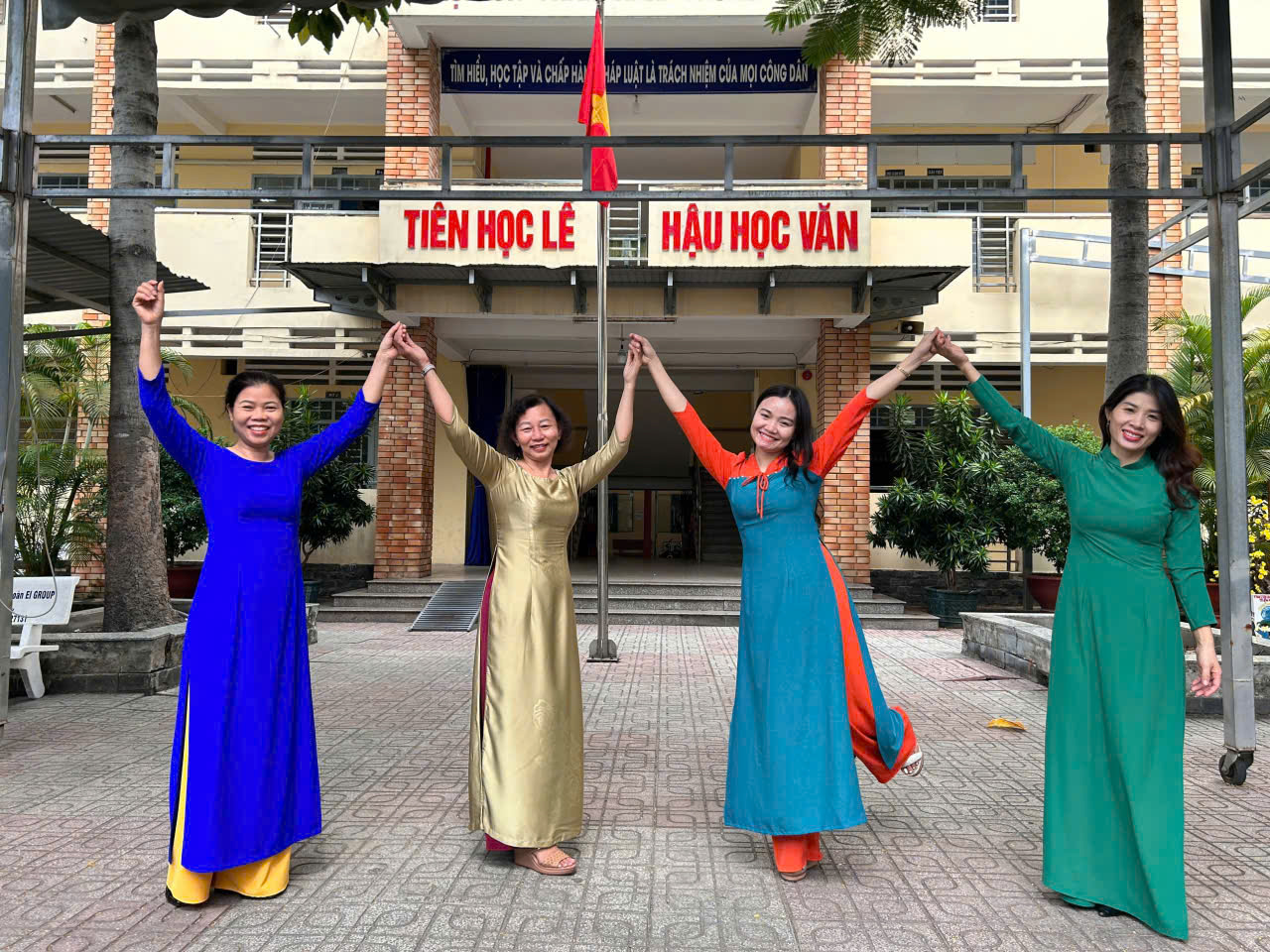 anh tin bai