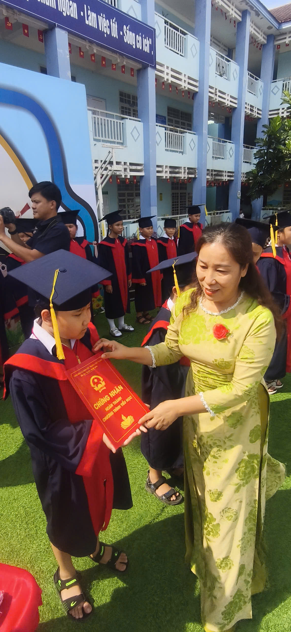 anh tin bai