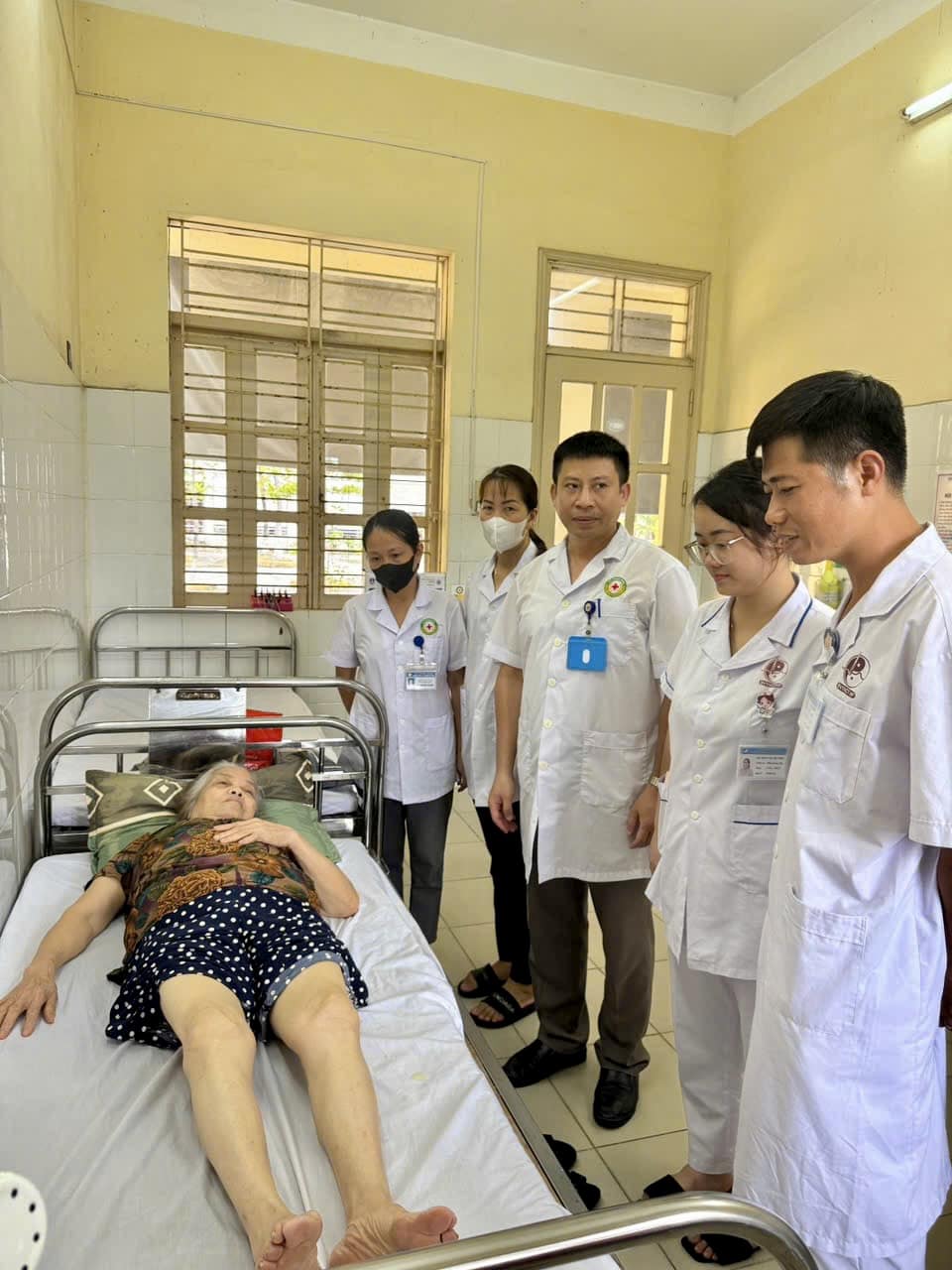 anh tin bai