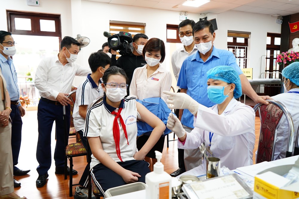 Hải Phòng triển khai tiêm vắc xin phòng COVID-19 cho trẻ trong độ tuổi từ 5 – 11 tuổi