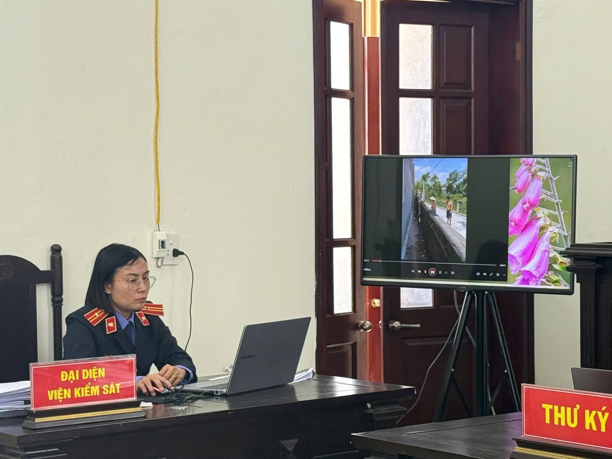 anh tin bai