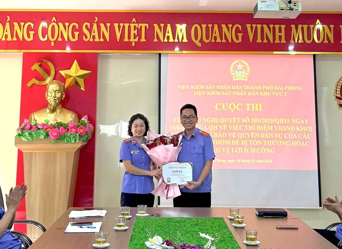 anh tin bai