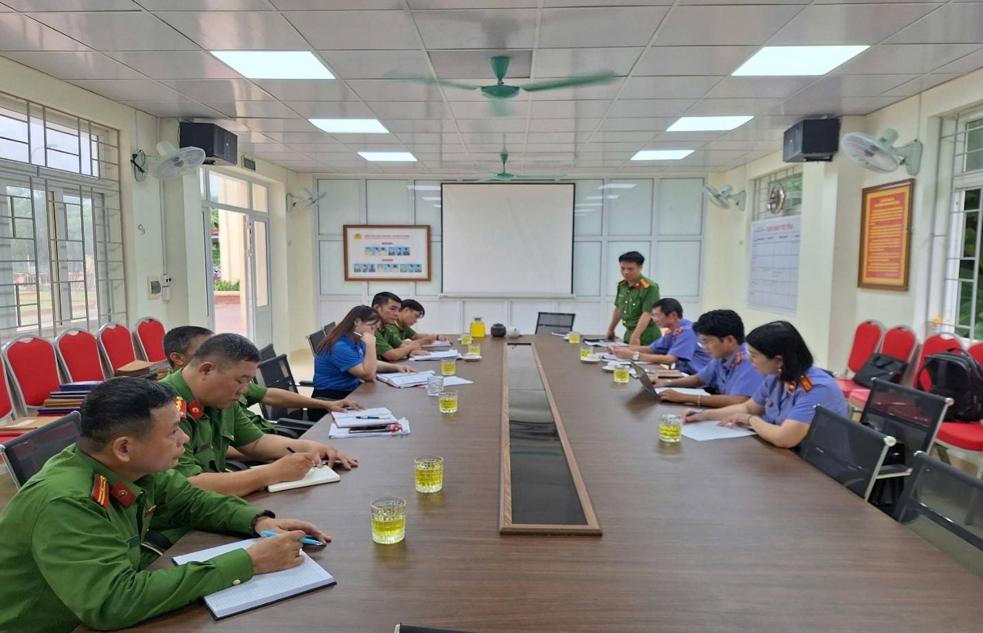 VKSND Khu vực 6 - Hải Phòng trực tiếp kiểm sát công tác tạm giữ, tạm giam và thi hành án phạt tù tại Phân trại tạm giam Hưng Đạo