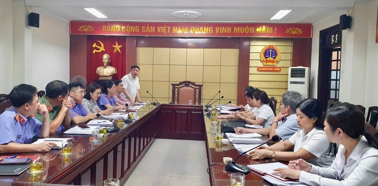 Tăng cường hiệu quả phối hợp: Đoàn kiểm tra liên ngành  của Hội đồng phổ biến giáo dục pháp luật UBND thành phố Hải Phòng làm việc tại Viện kiểm sát và Tòa án khu vực 8, thành phố Hải Phòng