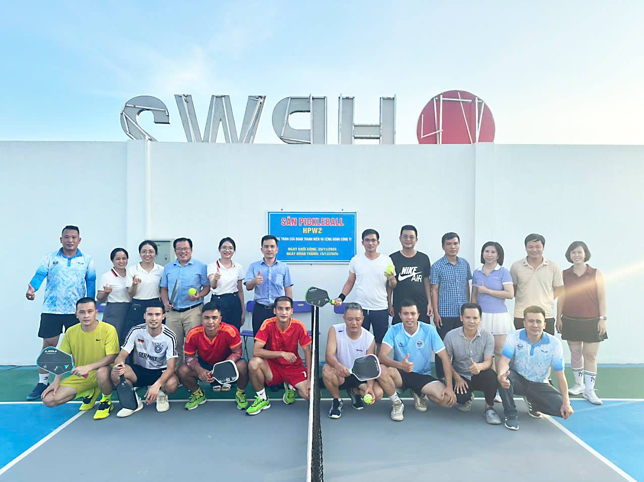 PICKLEBALL – SÂN CHƠI THỂ THAO GẮN KẾT TẠI CÔNG TY CỔ PHẦN KINH DOANH NƯỚC SẠCH SỐ 2 HẢI PHÒNG