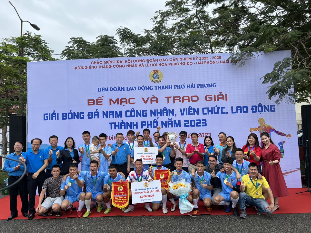 Tham gia Giải bóng đá CNVCLĐ thành phố Hải Phòng