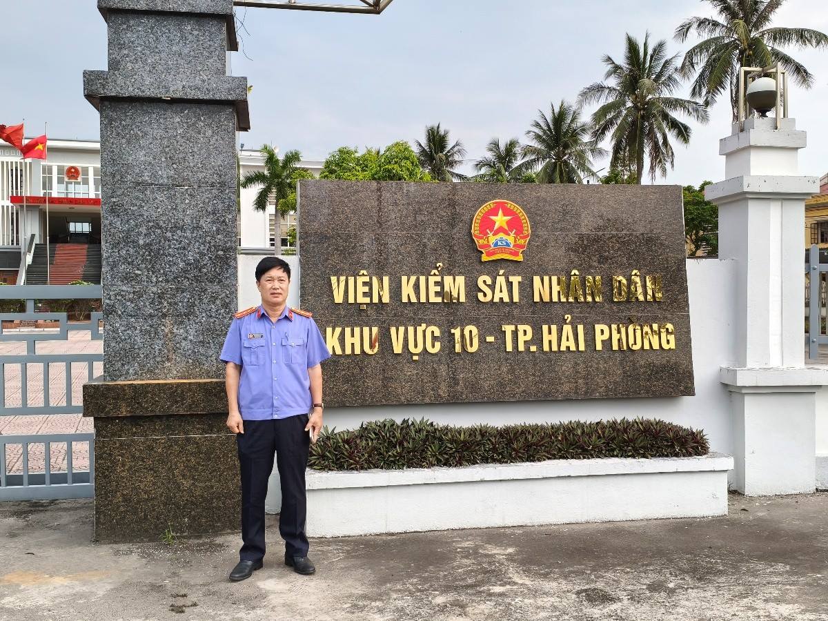 Tiêu đề: VKSND thành phố Hải Phòng kiểm tra công tác trực nghiệp vụ ngoài giờ hành chính tại một số VKSND cấp khu vực
