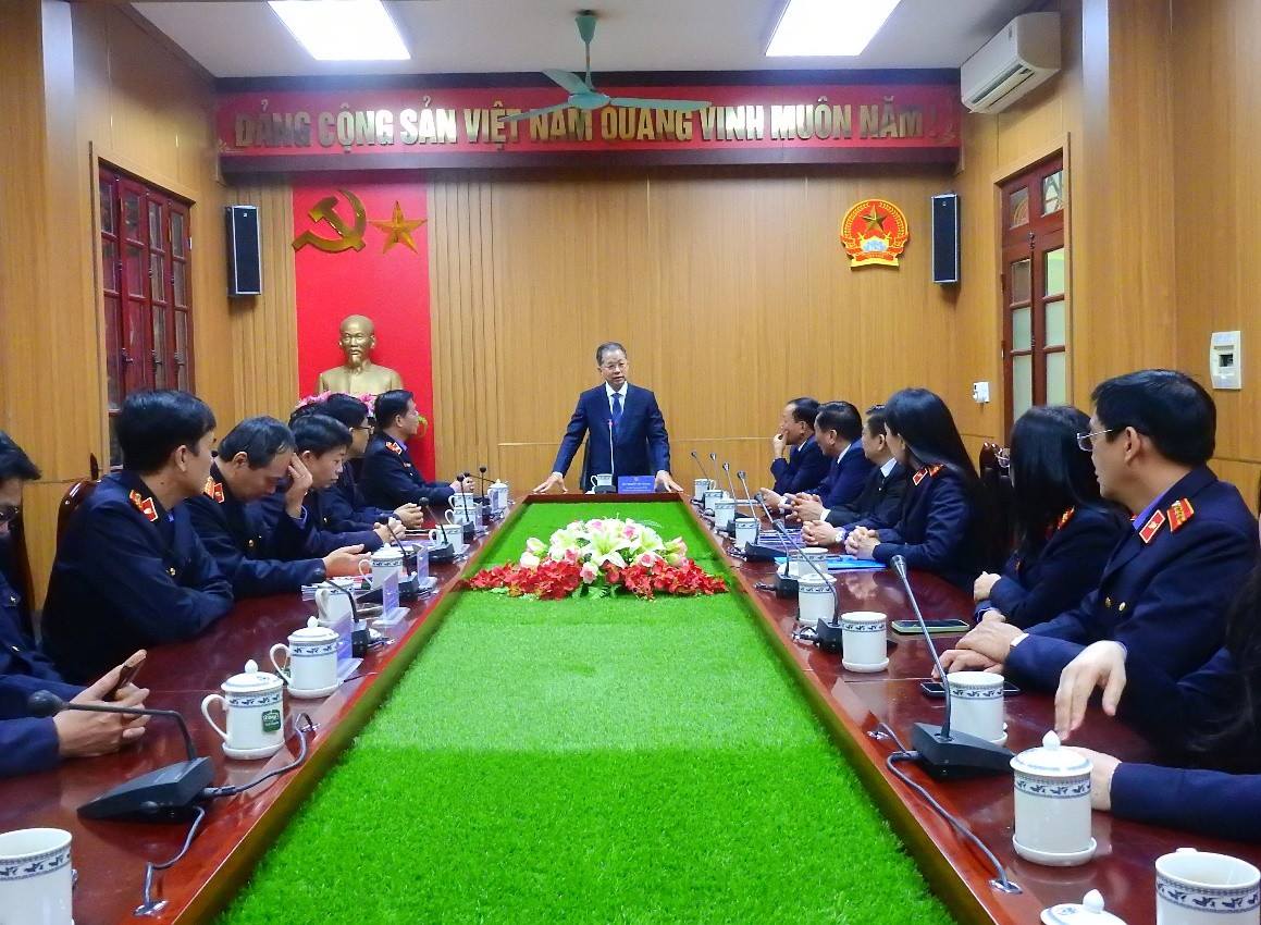 Chánh án TAND tối cao thăm VKSND thành phố Hải Phòng