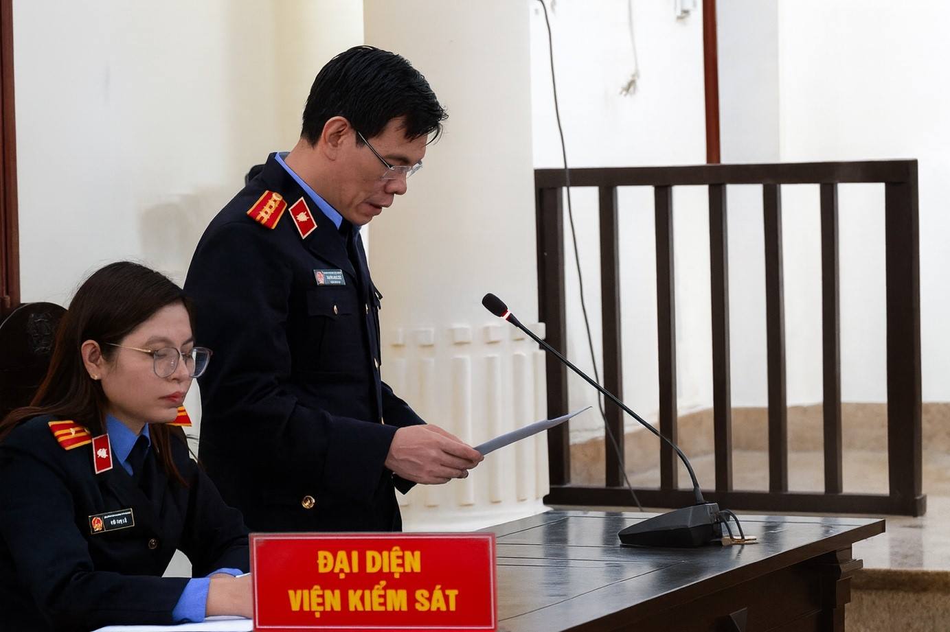 VKSND khu vực 10 - Hải Phòng: Đồng chí Viện trưởng trực tiếp thực hành quyền công tố, kiểm sát xét xử sơ thẩm vụ án hình sự