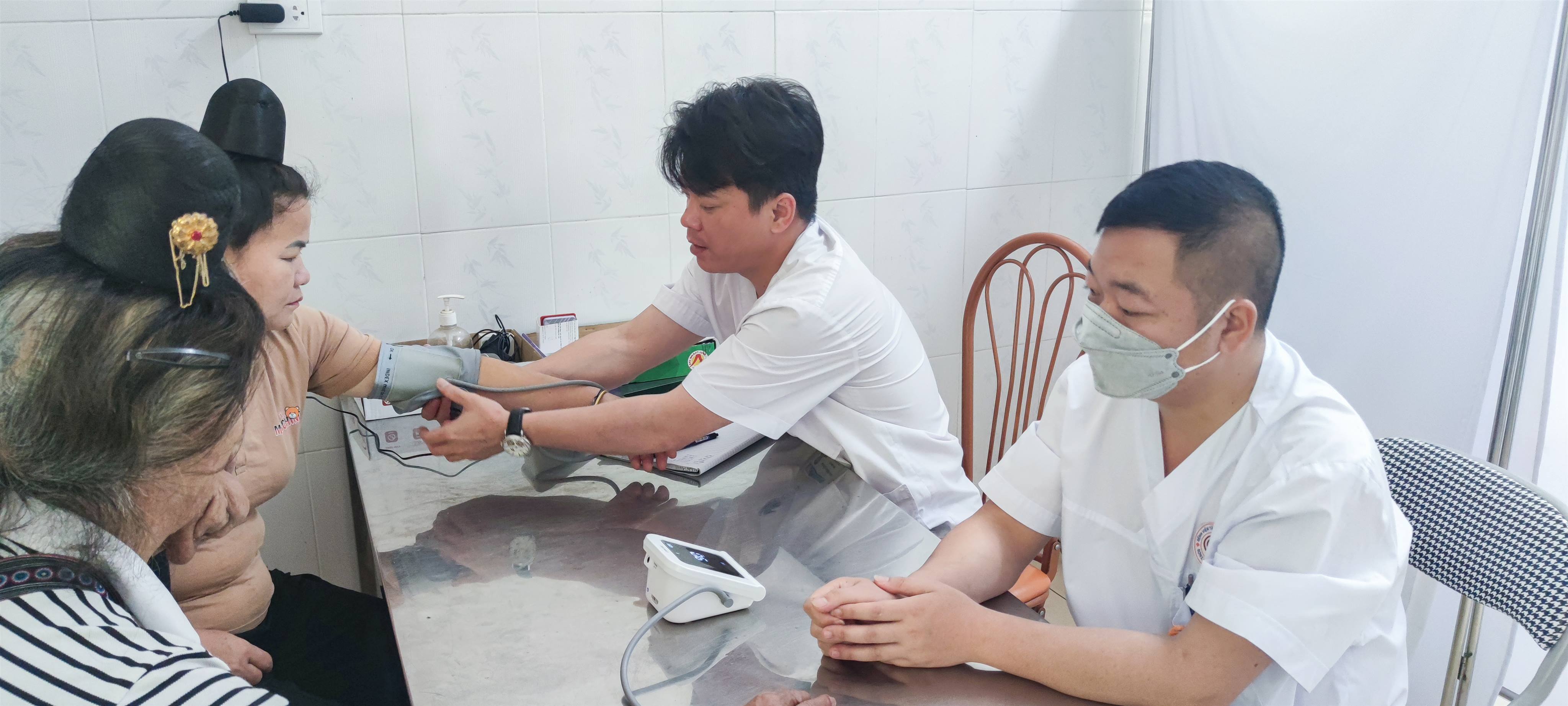 anh tin bai