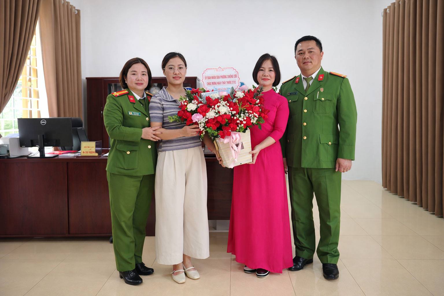 anh tin bai