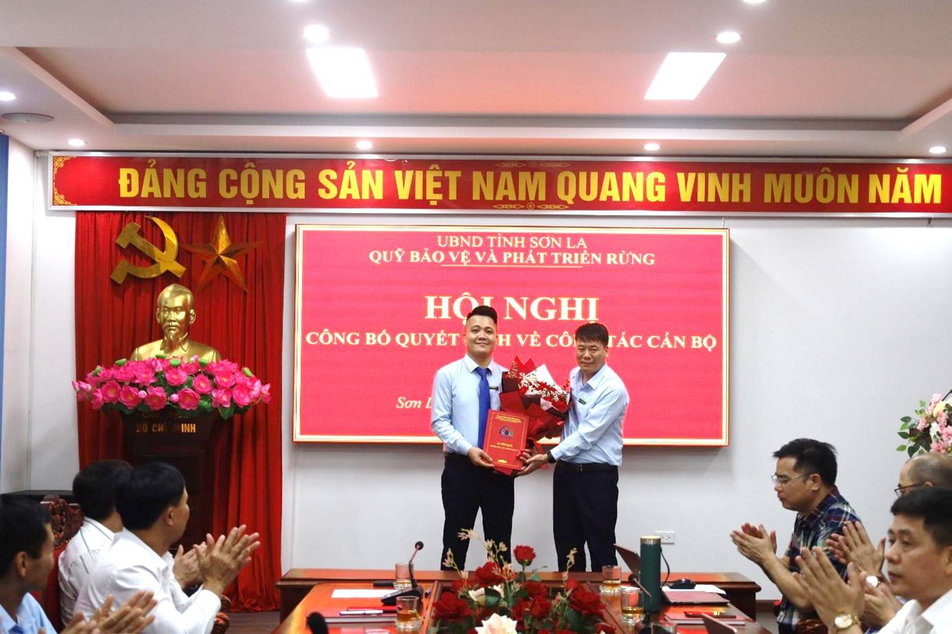 anh tin bai