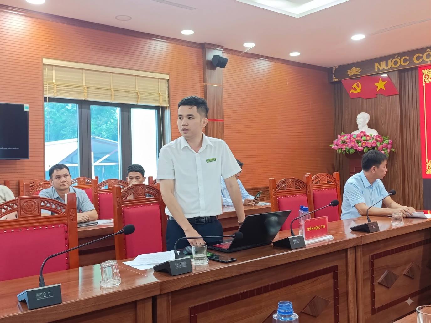 anh tin bai