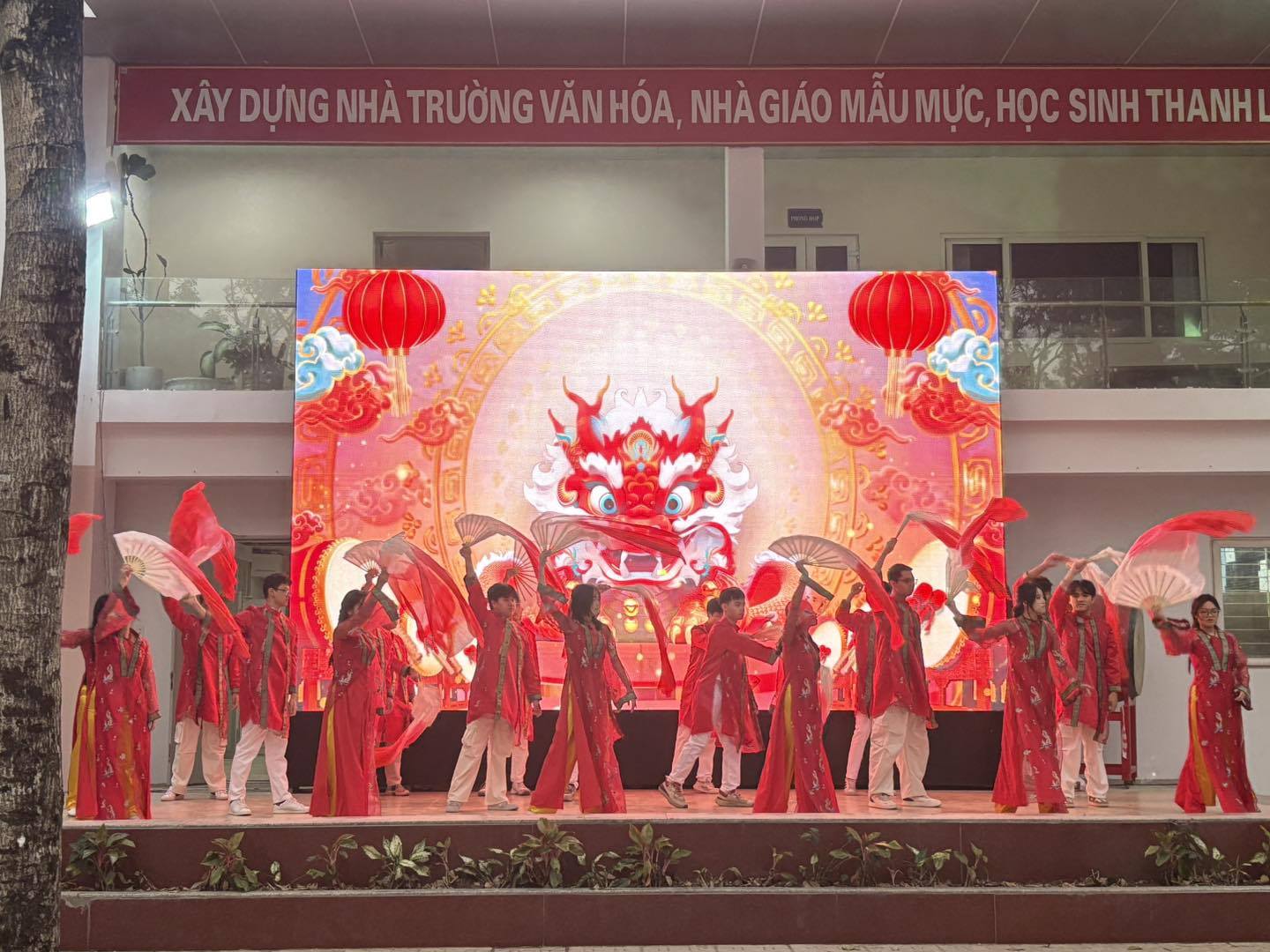 CHÀO XUÂN 2026 – TỰ HÀO TIẾN BƯỚC DƯỚI CỜ ĐẢNG 