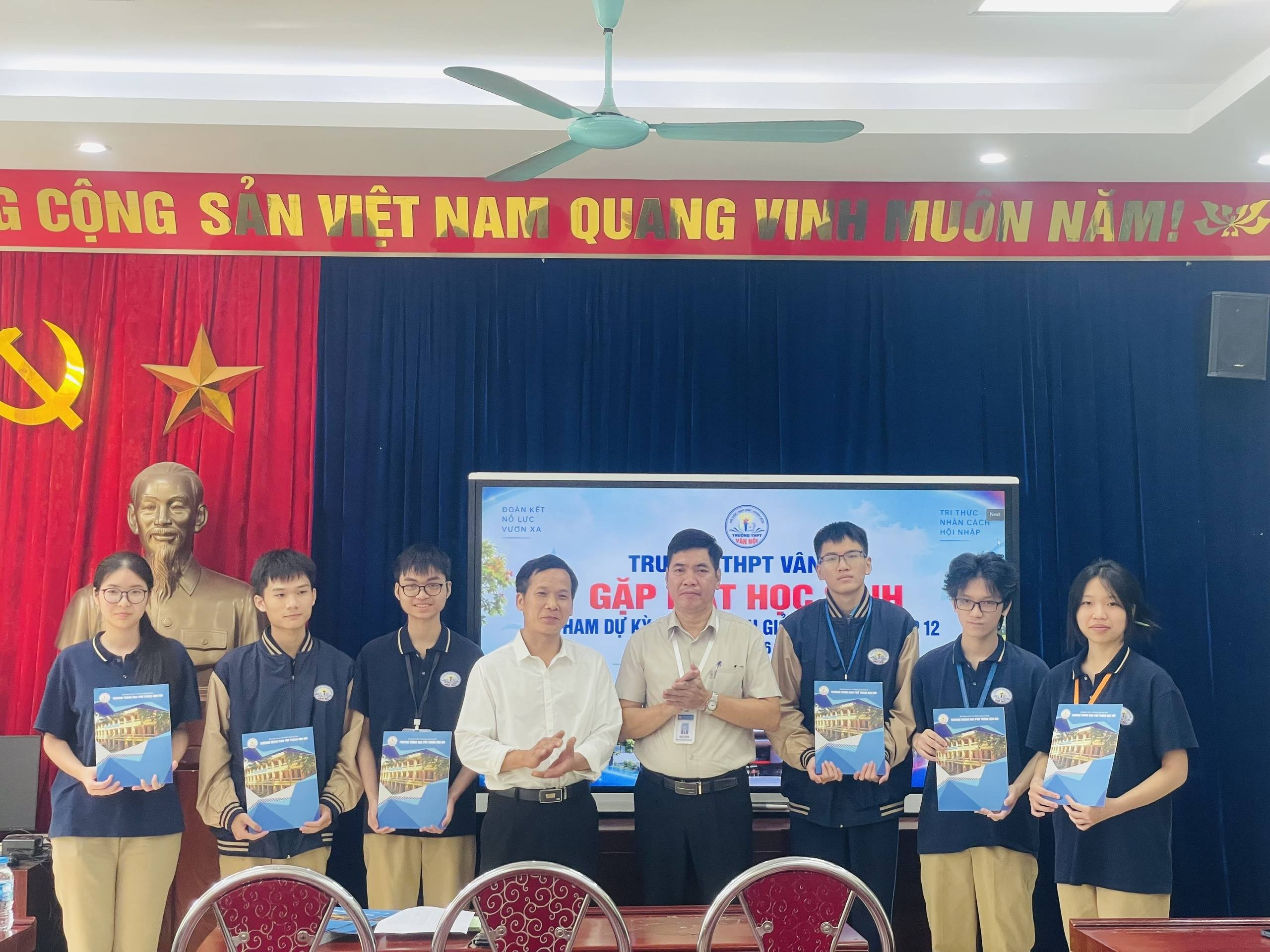 anh tin bai