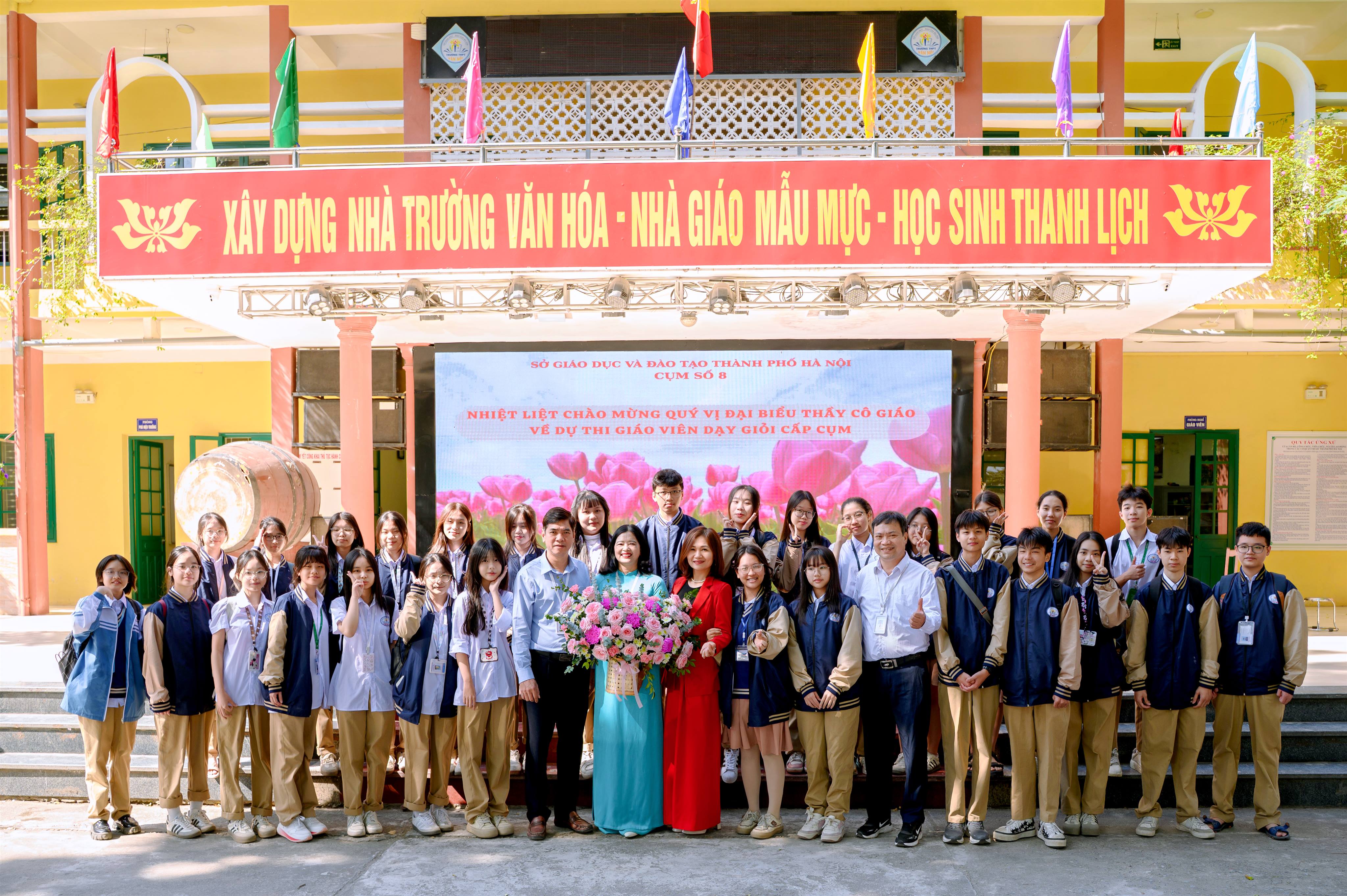 Trường THPT Vân Nội tổ chức Hội thi Giáo viên dạy giỏi Cụm số 08: Lan tỏa tinh thần đổi mới trong 3 môn Ngữ Văn – Địa Lý – Tin Học