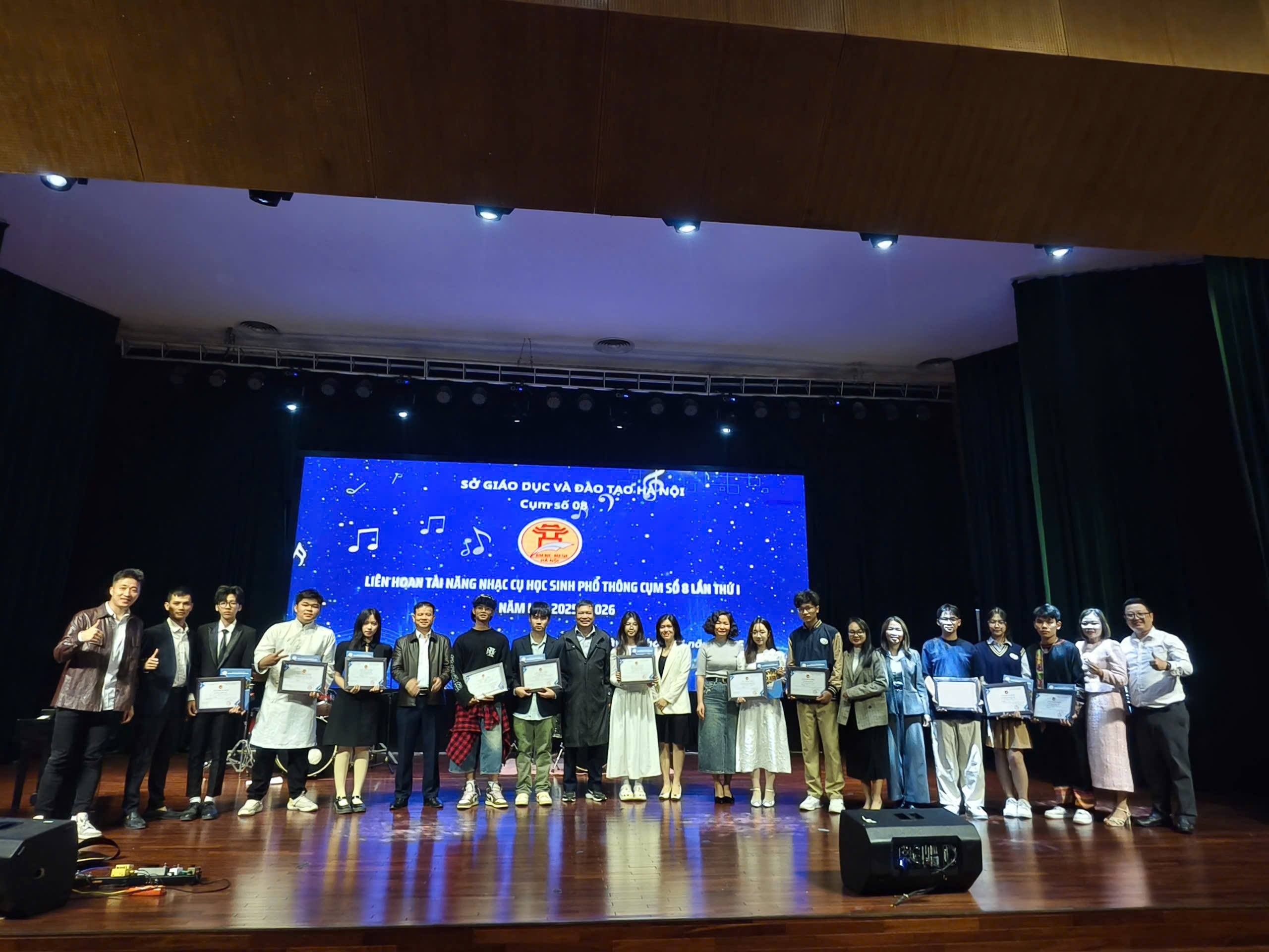 Trường THPT Vân Nội – Cụm trưởng Cụm số 08 tổ chức Liên hoan Nhạc cụ: Dấu ấn đẹp của nghệ thuật học đường