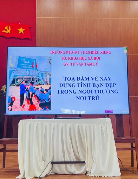 sinh hoạt nội trú ngày cuối tuần