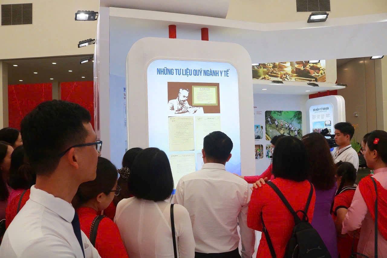 anh tin bai
