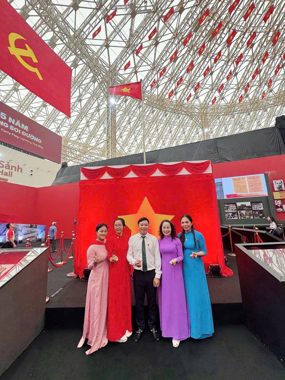 anh tin bai