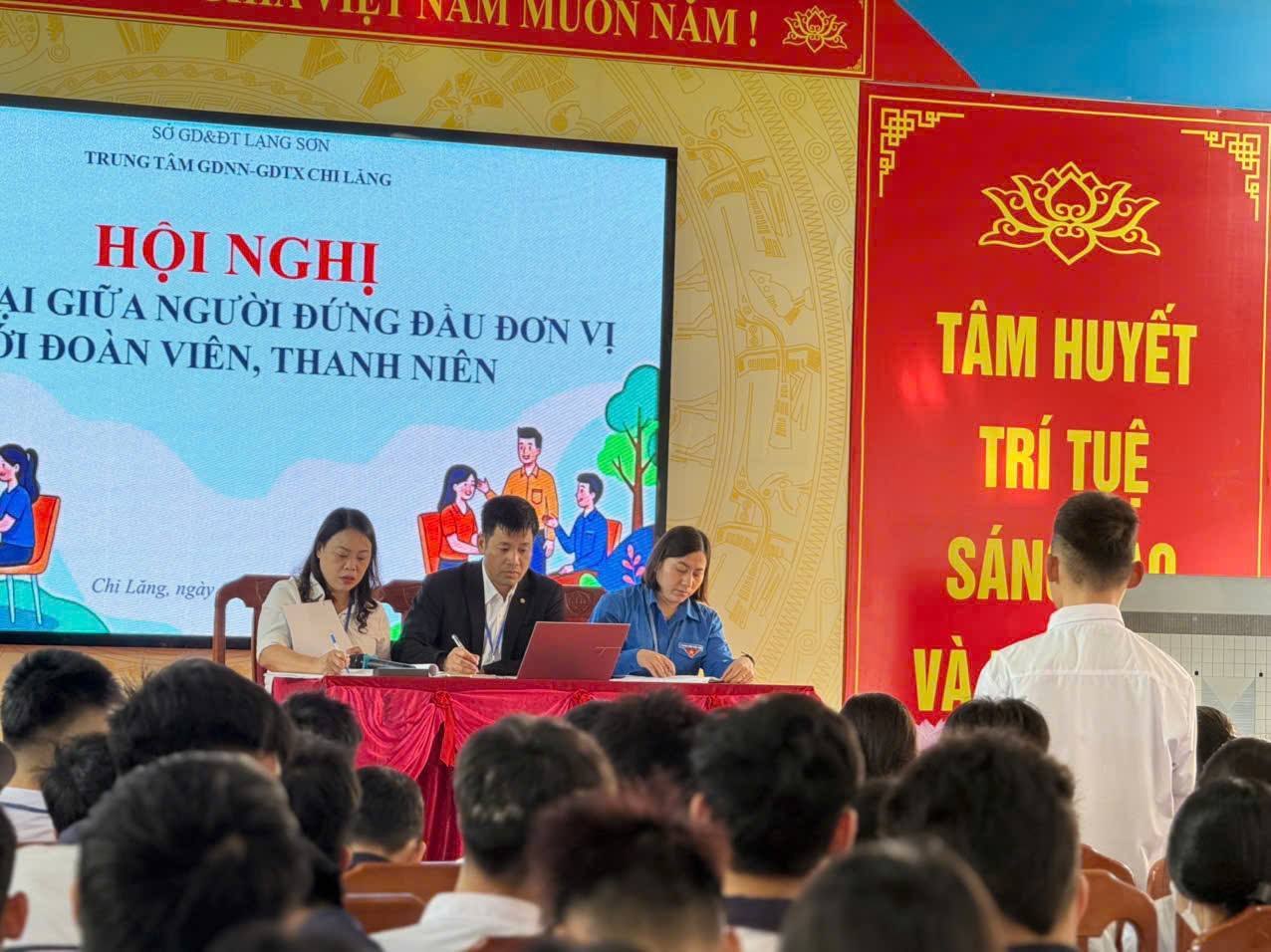 anh tin bai