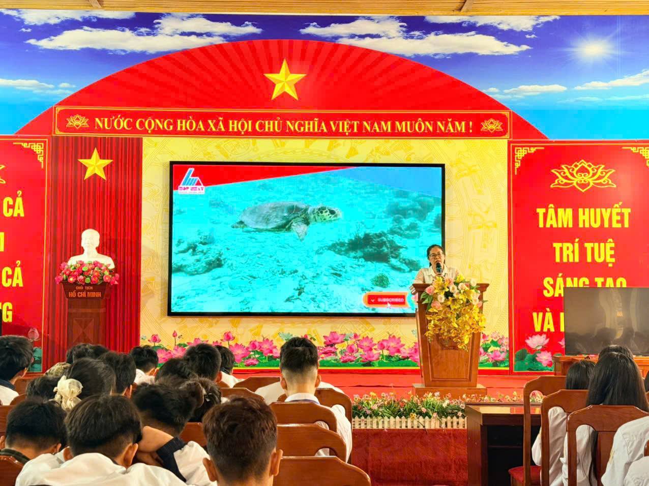 anh tin bai