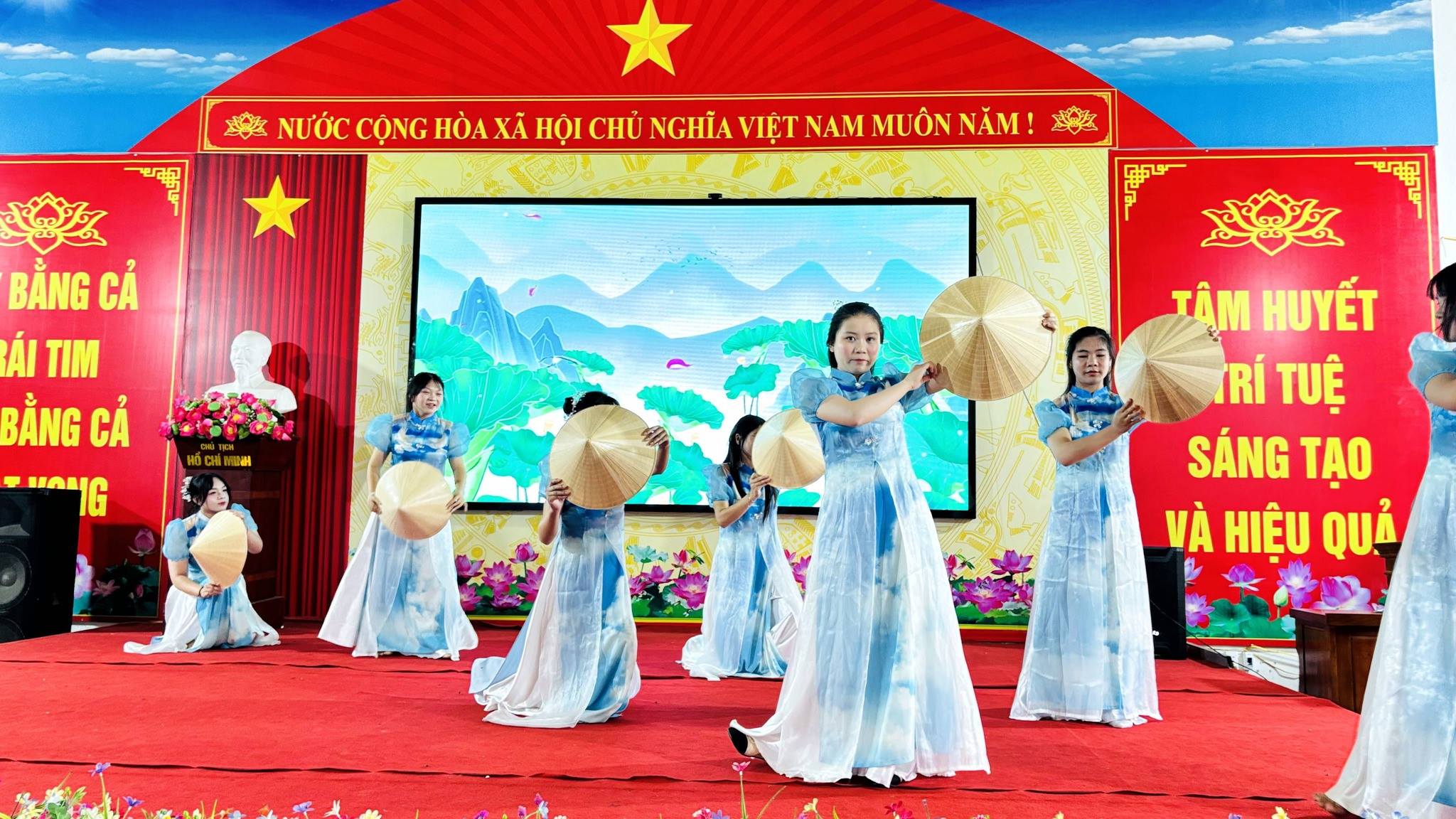 anh tin bai