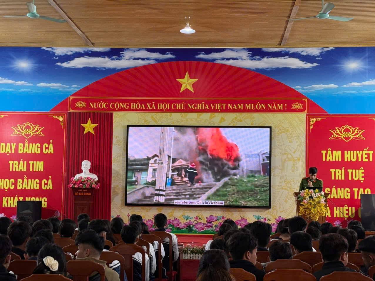anh tin bai