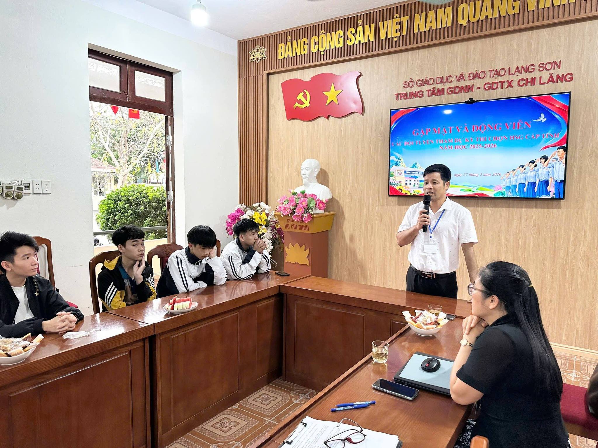 anh tin bai